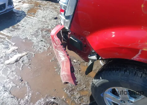 2008 Mercury Mariner V6 z USA, uszkodzony, nr VIN 4M2CU91198KJ31659